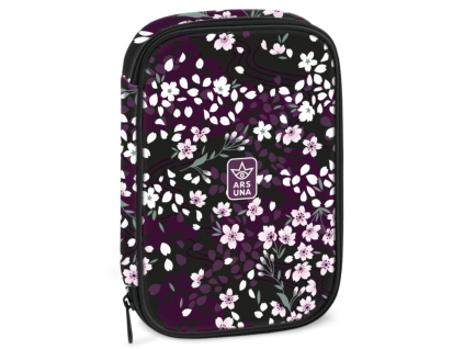 🌸 Velký penál Ars Una Sakura s klopou zaujme elegantním květinovým designem v tmavých tónech s jemnými růžovými květy. Je ideální pro školačky, které chtějí mít všechny školní pomůcky přehledně uložené a vždy po ruce. ✏️ Díky chytrému vnitřnímu uspořádání nabízí dostatek prostoru pro pastelky, fixy, propisky i další drobnosti. 🎒 Co penál obsahuje? • dvě praktická vnitřní patra • klopu s poutky na školní potřeby • poutka pro 18 pastelek • 12 gumiček na fixy, pastelky nebo propisky • gumičky na pravítko • kapsičku na zip pro drobnosti • prostor na ořezávátko a mazací gumu • kvalitní zip s kovovým poutkem pro snadné otevírání ✨ Penál pomáhá udržet školní potřeby přehledně uspořádané a díky pevnému provedení chrání obsah během každodenního nošení do školy. 📏 Rozměry: • 23 × 16 × 5 cm 🧵 Materiál: • vnitřní materiál: 100 % polyester 💡 Penál je dodáván bez výbavy. 🌺 Skvělá volba pro holky, které milují květinové motivy, praktičnost a kvalitní školní doplňky.