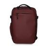 Moderní batoh Walker Element Brownie s objemem 30 l. Stylový městský batoh s RFID ochranou, kapsou na notebook 15", odvětráním 3D AirMesh a odolným materiálem Dull-PU. 1