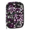 🌸 Velký penál Ars Una Sakura s klopou zaujme elegantním květinovým designem v tmavých tónech s jemnými růžovými květy. Je ideální pro školačky, které chtějí mít všechny školní pomůcky přehledně uložené a vždy po ruce. ✏️ Díky chytrému vnitřnímu uspořádání nabízí dostatek prostoru pro pastelky, fixy, propisky i další drobnosti. 🎒 Co penál obsahuje? • dvě praktická vnitřní patra • klopu s poutky na školní potřeby • poutka pro 18 pastelek • 12 gumiček na fixy, pastelky nebo propisky • gumičky na pravítko • kapsičku na zip pro drobnosti • prostor na ořezávátko a mazací gumu • kvalitní zip s kovovým poutkem pro snadné otevírání ✨ Penál pomáhá udržet školní potřeby přehledně uspořádané a díky pevnému provedení chrání obsah během každodenního nošení do školy. 📏 Rozměry: • 23 × 16 × 5 cm 🧵 Materiál: • vnitřní materiál: 100 % polyester 💡 Penál je dodáván bez výbavy. 🌺 Skvělá volba pro holky, které milují květinové motivy, praktičnost a kvalitní školní doplňky.